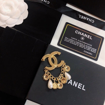 18K  Chanel Pearl Pendant Brooch