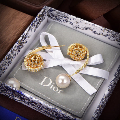 18K Dior Tribales White Resin Pearls Earrings