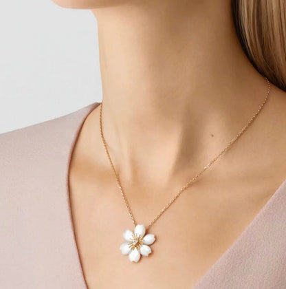 18K Rose De Noel Clip Pendant Necklace