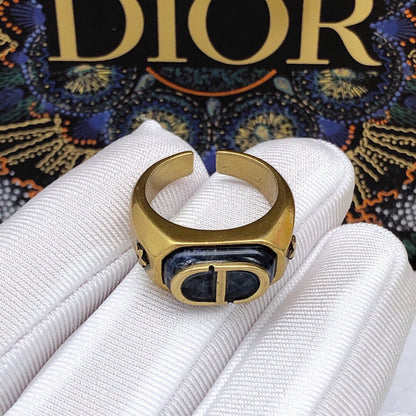 18K Dior Vintage Ring