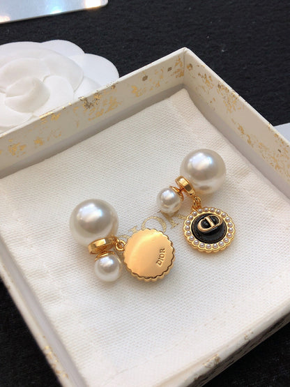 18K Dior Black Pearls Earrings