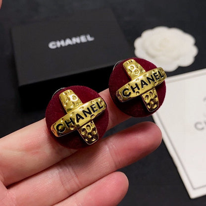 18K  Chanel Red Yellow Gold Earrings