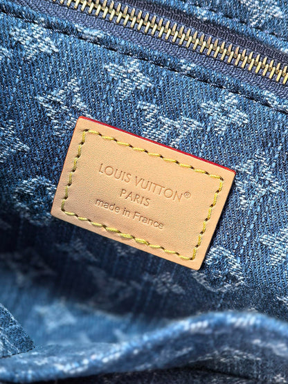 LOUIS VUITTON LV 25S ONTHEGO 28 IN BLUE MONOGRAM DENIM COTTON CALFSKIN LEATHER STRAP