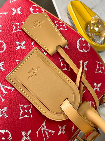 LOUIS VUITTON SPEEDY P9 BANDOULIÈRE 25 IN RED MONOGRAM CANVAS GOLD HARDWARE