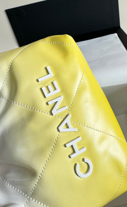 CHANEL HOBO MINI 20CM YELLOW WHITE LAMBSKIN