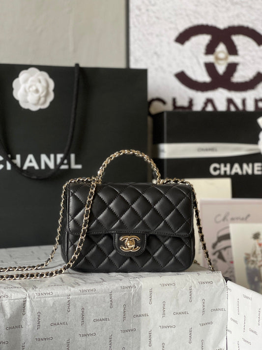 CHANEL MINI 18 FLAP BAG IN BLACK LAMBSKIN
