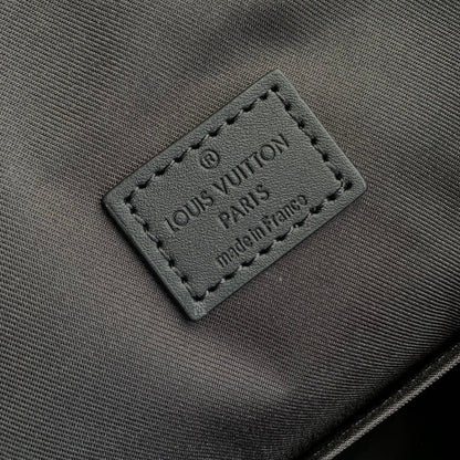LOUIS VUITTON GETAWAY BACKPACK 50 IN BLACK MONOGRAM ECLIPSE CANVAS AND CALFSKIN