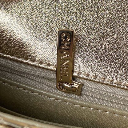 CHANEL MINI 19 FLAP BAG IN GOLDEN METALLIC CALFSKIN WITH STRAP