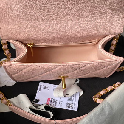 CHANEL 25S FLAP BAG 18 CM IN LIGHT PINK GRAINED LAMBSKIN WITH TOP HANDLE