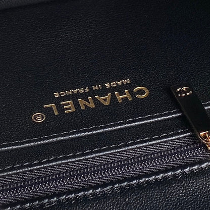 CHANEL 25S MINI FLAP BAG 20 IN BLACK PATENT CALFSKIN GOLD HARDWARE