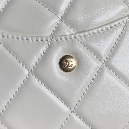 CHANEL BOWLING BAG 29 IN OFF-WHITE CALFSKIN GOLD HARDWARE