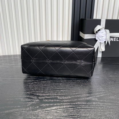 CHANEL 25S HOBO BAG 33 IN BROWN SUEDE AND BLACK CALFSKIN WITH GOLD HARDWARE