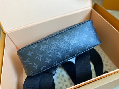 LOUIS VUITTON POCHETTE ACCESSOIRE XL 28 IN BLACK MONOGRAM ECLIPSE CANVAS