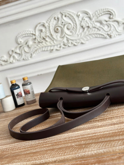 HERMES ZIP CABINE 31 BAG IN OLIVE GREEN CANVAS AND BLACK CALFSKIN