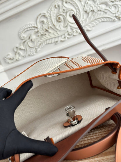 HERMES BOLSO HERBAG ZIP 31 RETOURNE BAG IN OFF-WHITE MIX BROWN H VIKING CANVAS AND COWHIDE