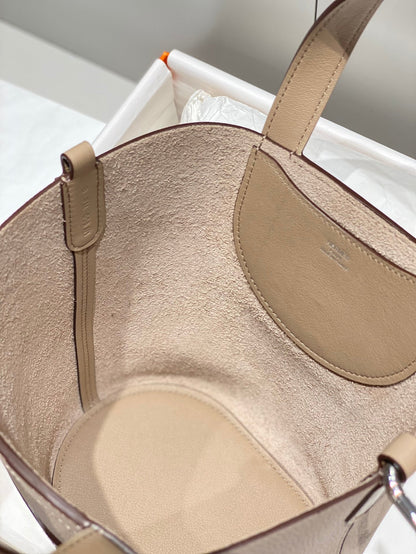HERMES 25S IN THE LOOP 18 IN LIGHT BROWN CALFSKIN SILVER HARDWARE