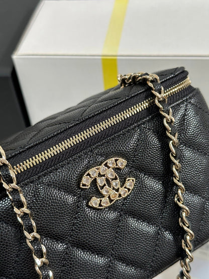 CHANEL VANITY CASE 17 CRYSTAL STUDDED LOGO IN BLACK CALFSKIN GOLD HARDWARE