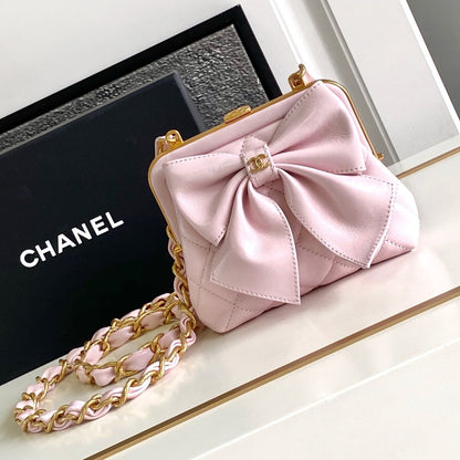 CHANEL MINI 13 CLUTCH WITH STRAP IN LIGHT PINK LAMBSKIN ATTACH BOW