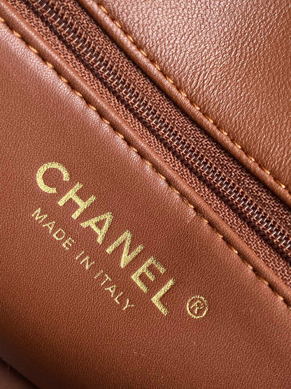 CHANEL 25S FLAP BAG 18 CM IN BEIGE WOOL AND BROWN LAMBSKIN
