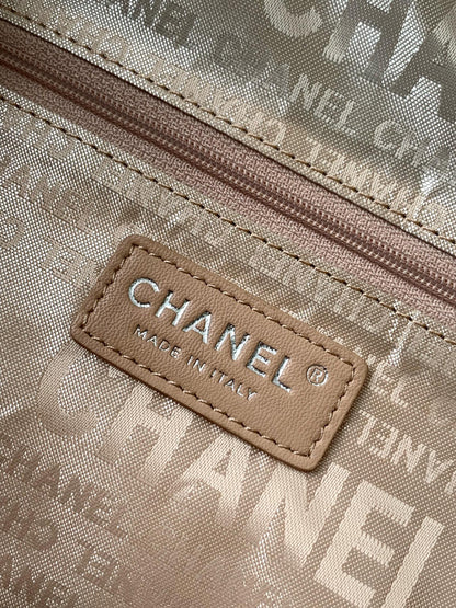 CHANEL 25S HOBO BAG 40 CM IN SILVER LAMBSKIN