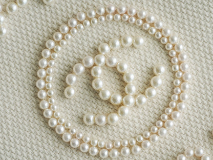 CHANEL TOTE BAG 39 ATTACHED PEARL LOGO IN BEIGE CANVAS GOLD HARDWARE