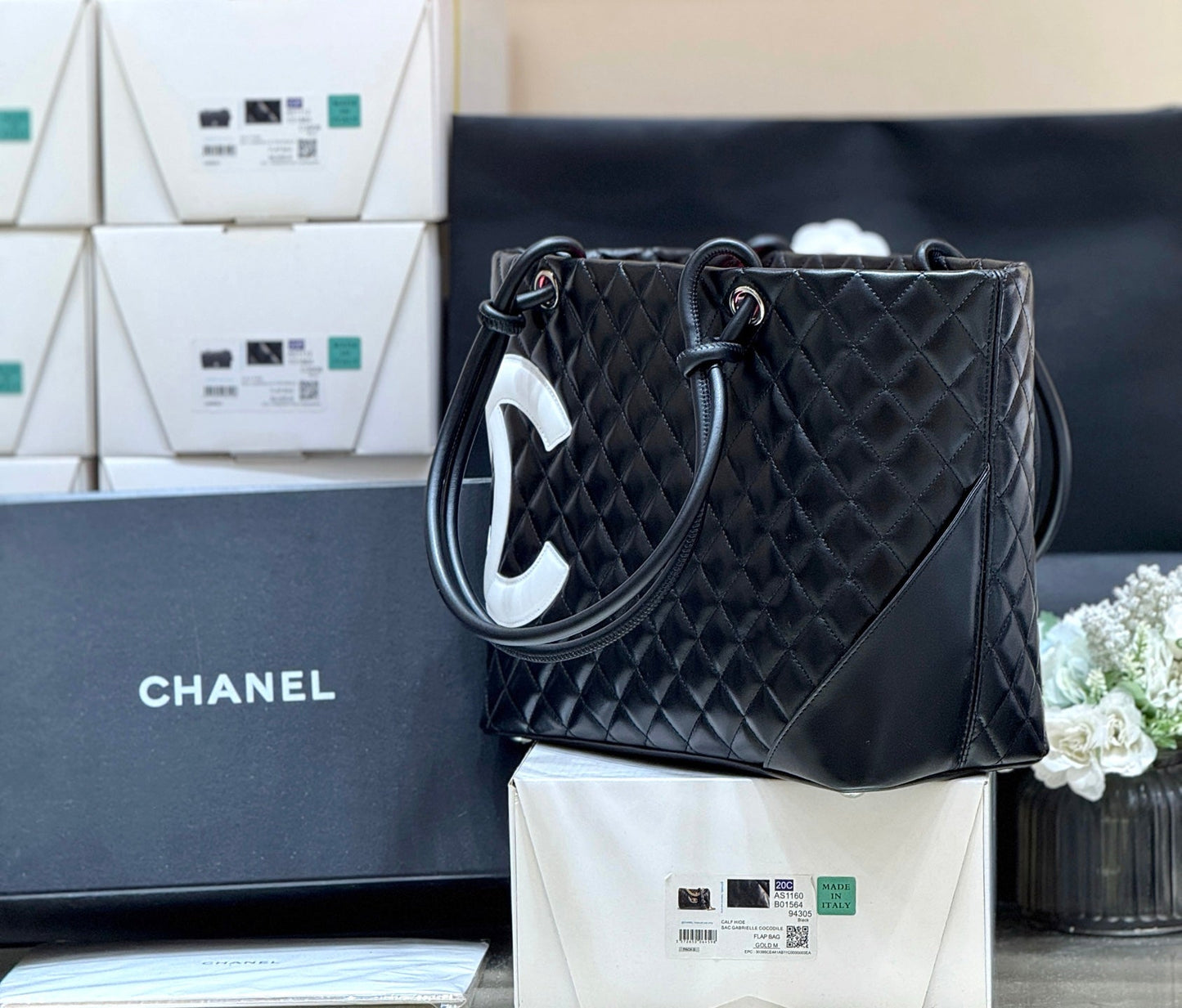CHANEL 25S CAMBON LIGNE TOTE BAG 30 IN BLACK AND WHITE LAMBSKIN