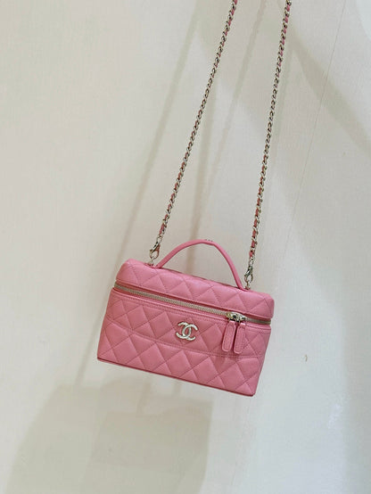 CHANEL VANITY CASE 19 IN CONTESSA PINK CALFSKIN GOLD-TONE METALLIC