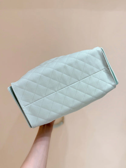 CHANEL 25S HANDBAG IN PALE CYAN 40 GRAINED CALFSKIN GOLD HARDWARE