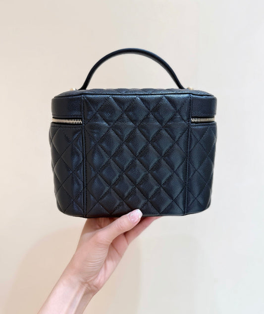 CHANEL 25S VANITY TOP HANDLE CASE 21 IN BLACK CALFSKIN