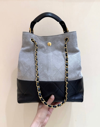 CHANEL 25S SHOPPING BAG 33 IN GREY AND BLACK SUEDE CALFSKIN