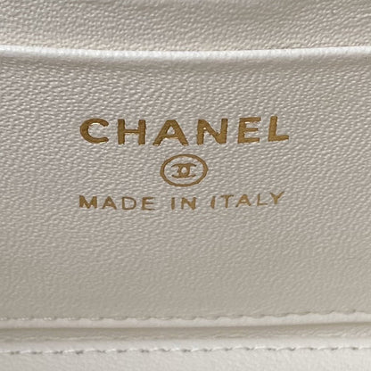 CHANEL Vanity Case 17cm White Lambskin Gold hardware